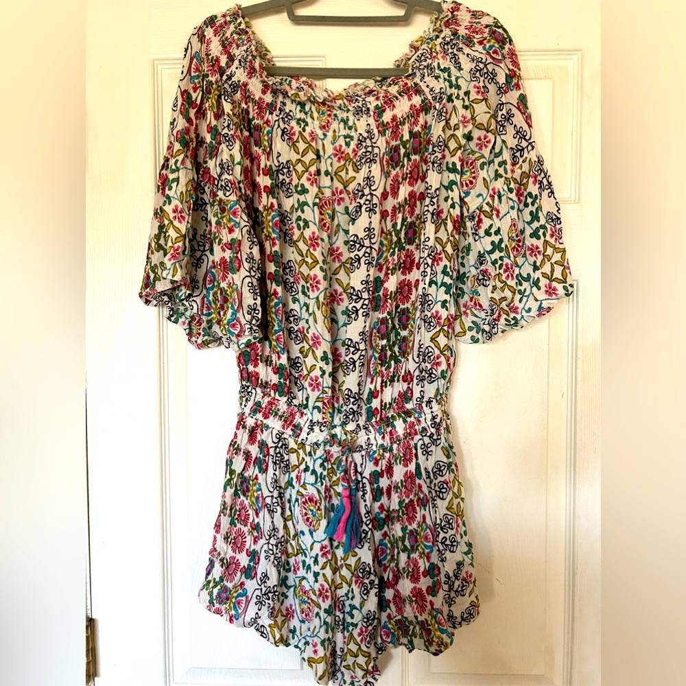 NWT MSRP $84 RAGA Sydney Pom-pom Romper In Floral Print - Size Large